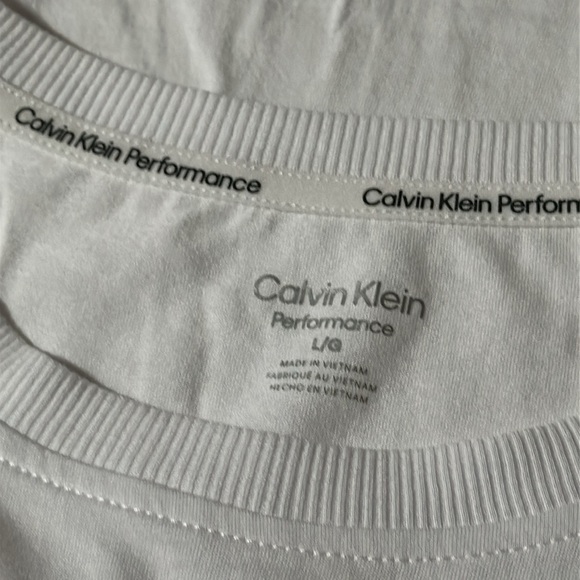 Calvin Klein Performance Tee - Picture 2 of 9